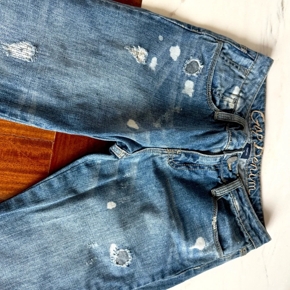 Gap Big Girls Bermuda Denim Capri Jeans Pants Shorts Size 14 Distressed Jeans
